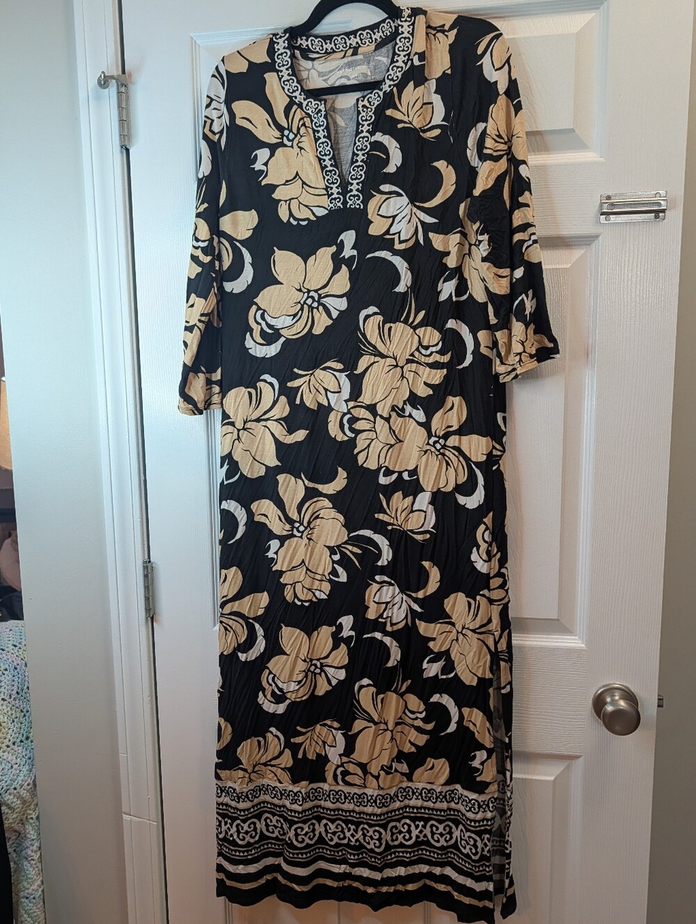 Soft Surroundings Sedona Maxi Dress Medium Black Tan Floral Boho 3/4 Sleeve